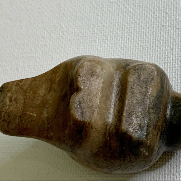 Vintage Raccoon Fetish Canadian Inuit Hand Carved Native Animal Sculpture 2.75" - Picture 12 of 16